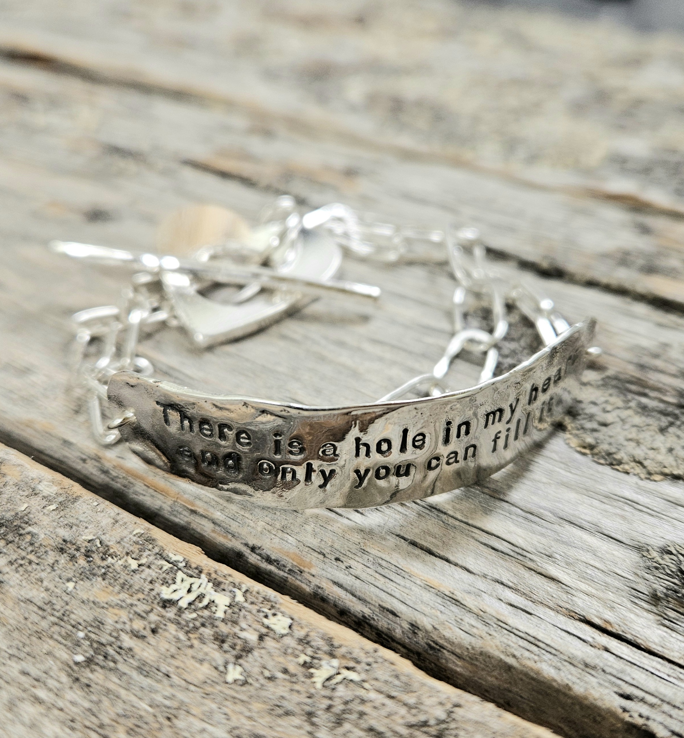 Armband - there is a hole in my heart