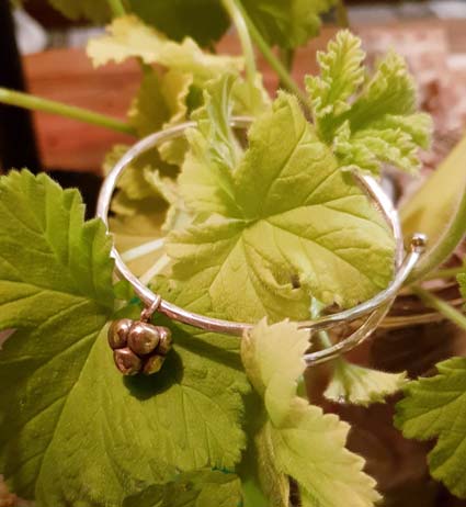 Bronshjortron på armbandsring