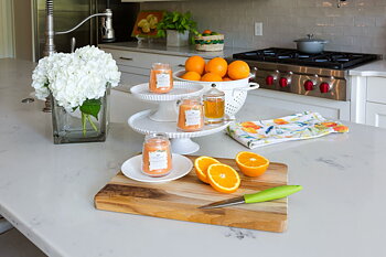 Greenleaf Orange &amp; Honey Scented Candle