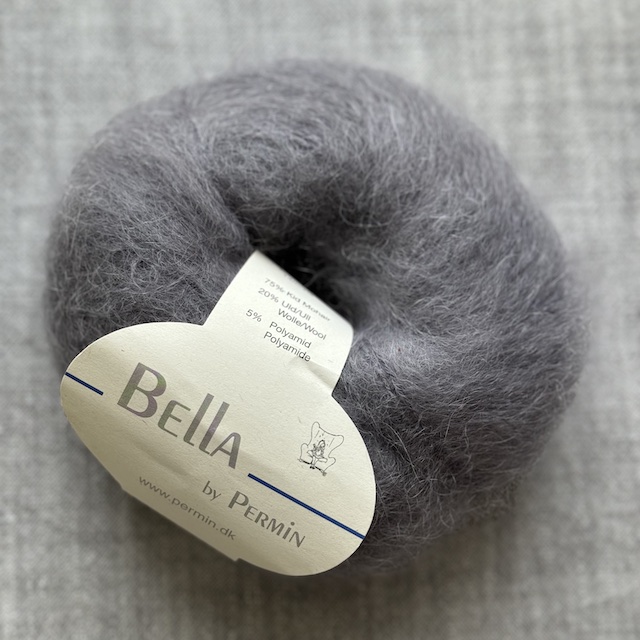 Bella  - 19