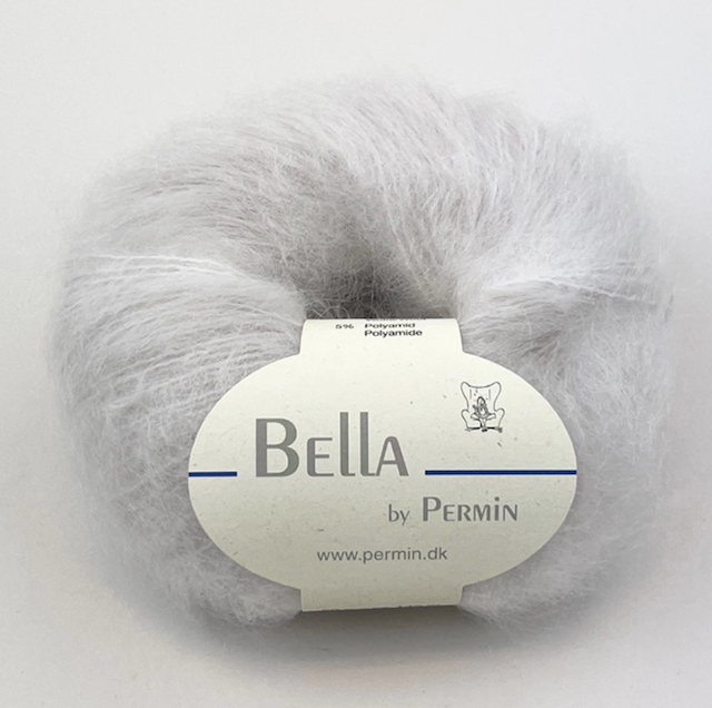 Bella  - 22