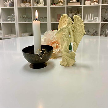 Statyett Ängel Hand på barm, 17 cm