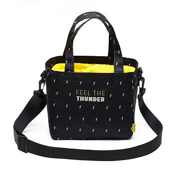 Lunch bag, Flash