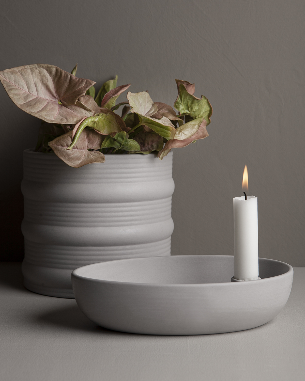 Lidatorp Light grey oval candle holder - 21x14x4 cm - 7