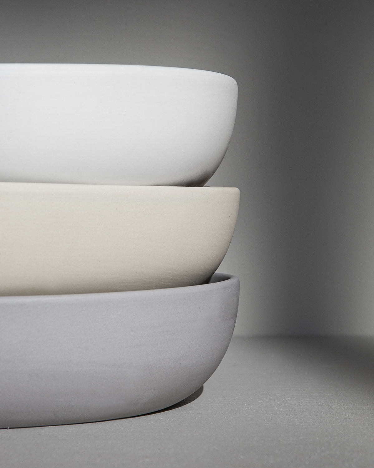 Lidatorp Light grey oval candle holder - 21x14x4 cm - 9