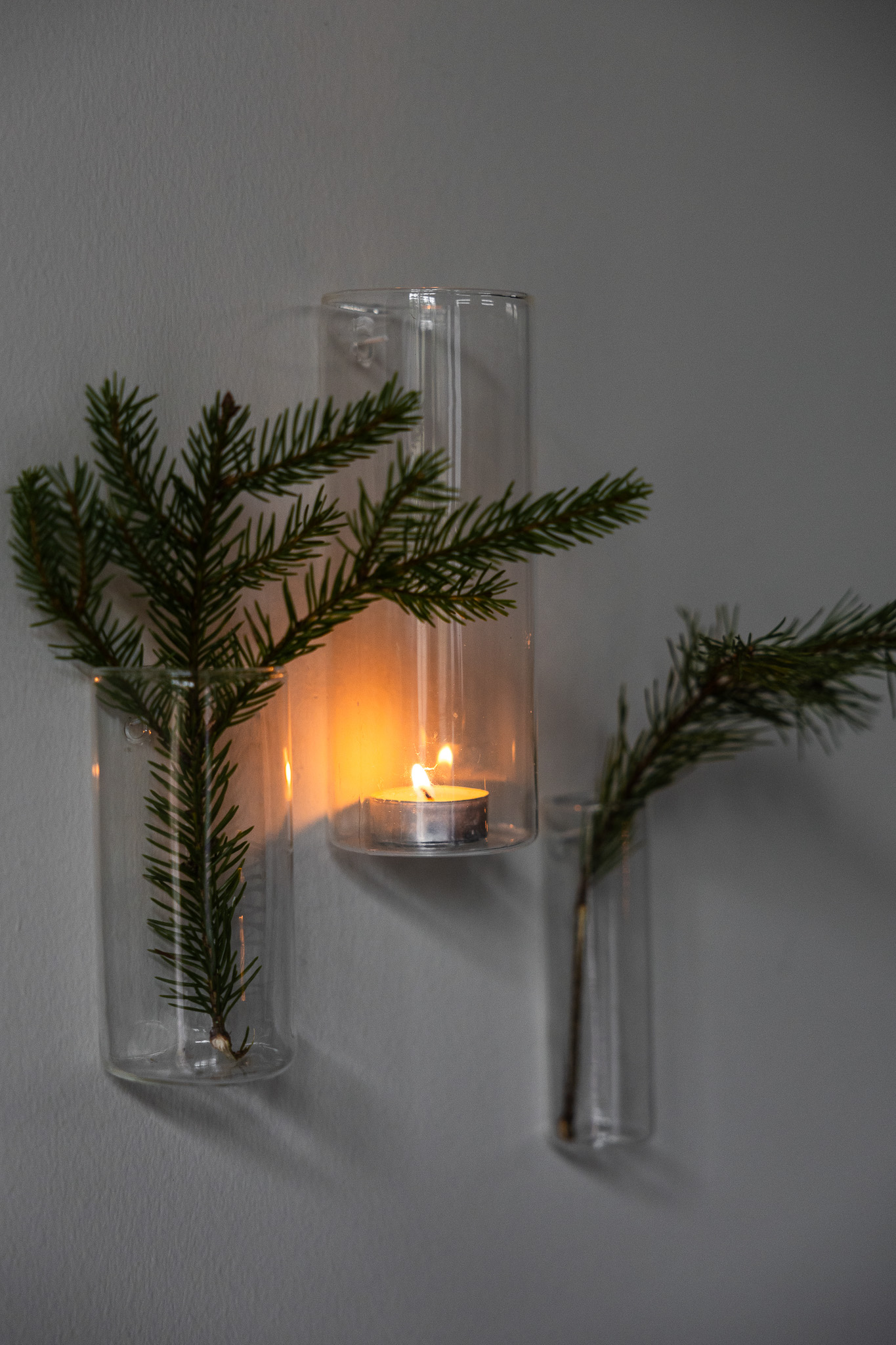 Wall vase - Clear glass vase - 12 cm - 5