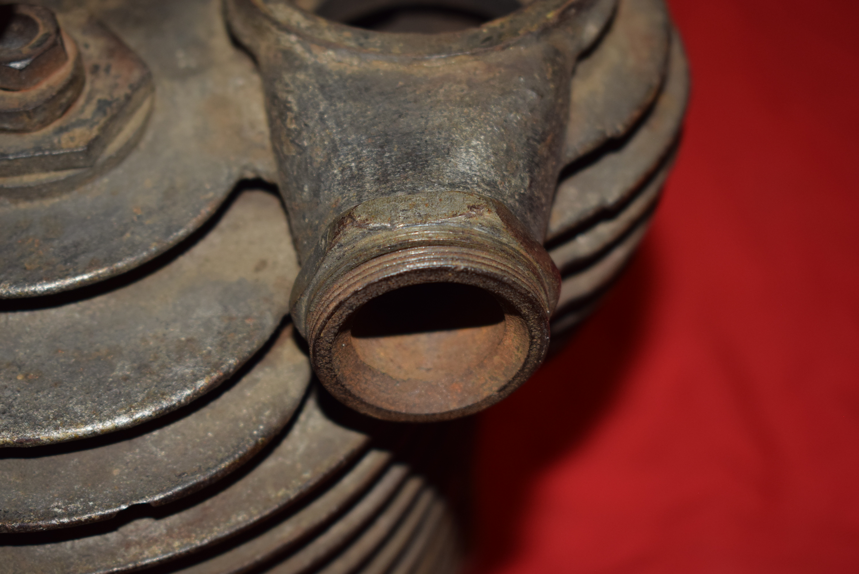 Cylinder Front with piston Excelsior 1911-12 twin