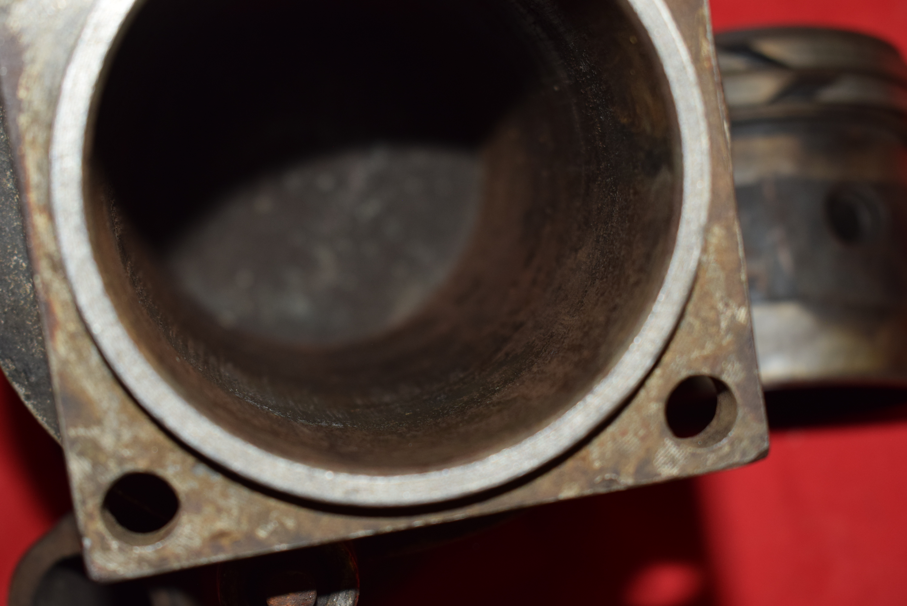 Cylinder Front with piston Excelsior 1911-12 twin