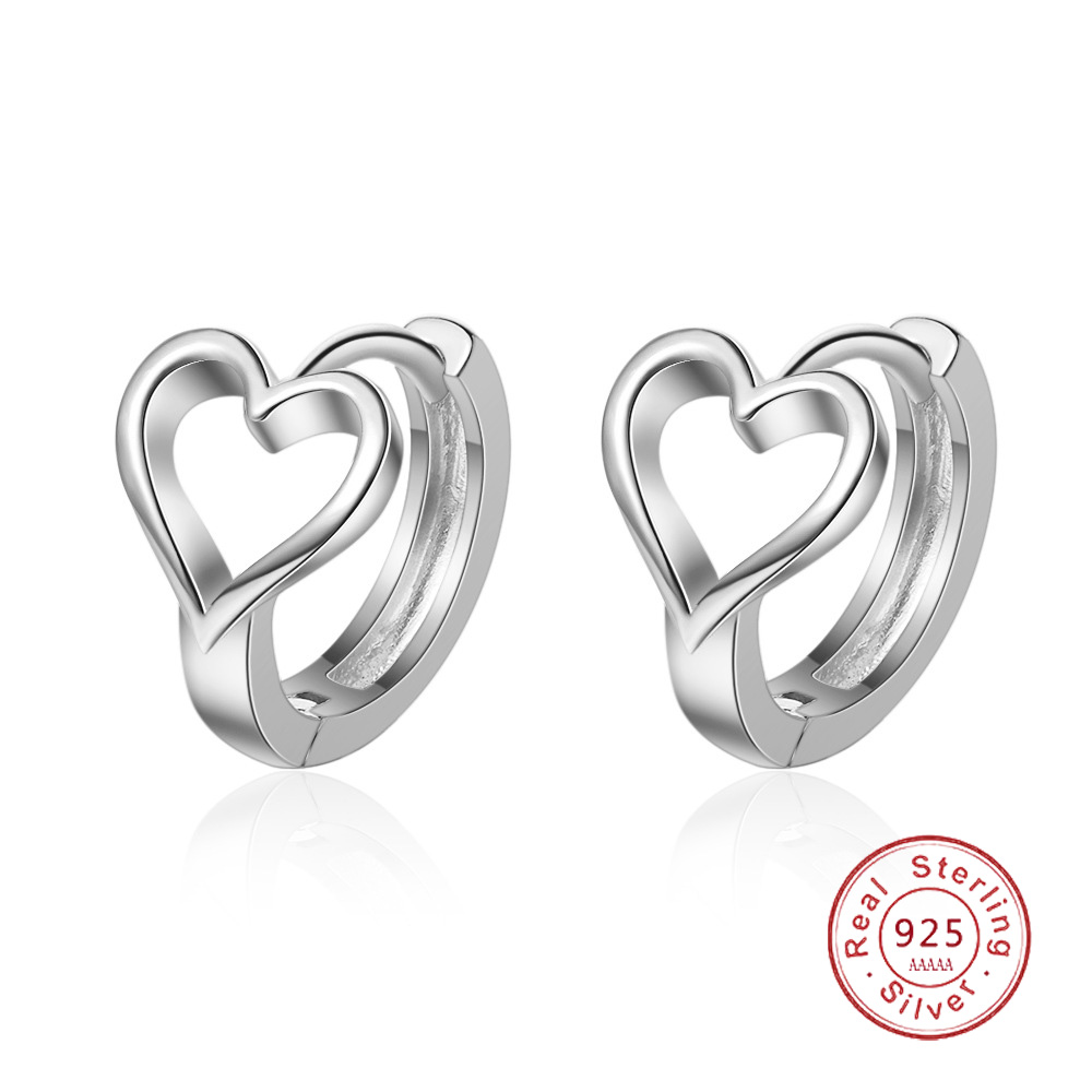 Örhängen "Heart"  i 925 Sterling Silver