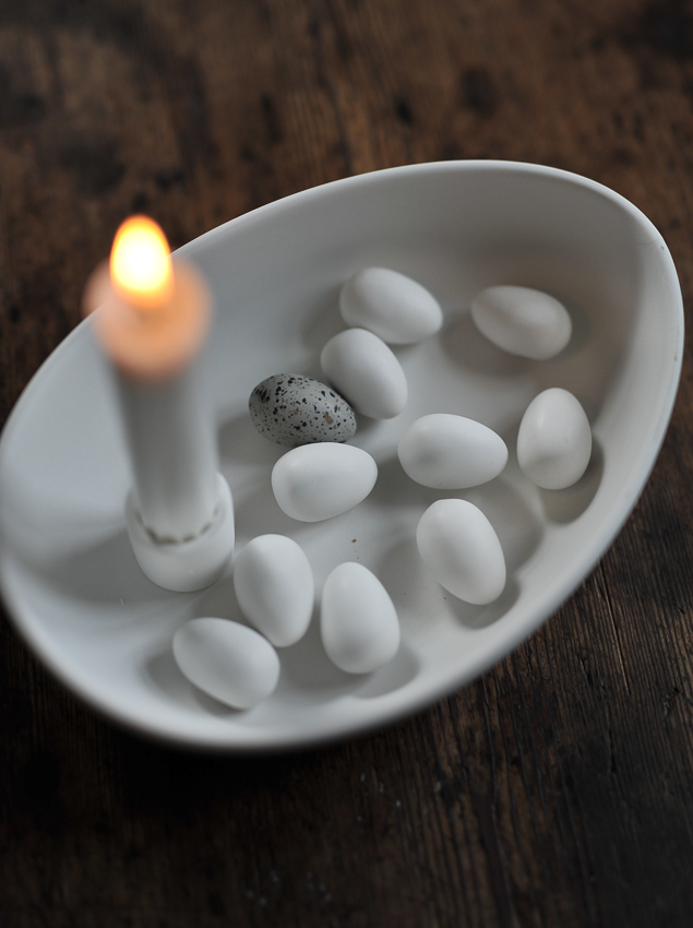 Egg - Decoration - White - Ceramic - Quail egg - 3 cm - Deco Egg
