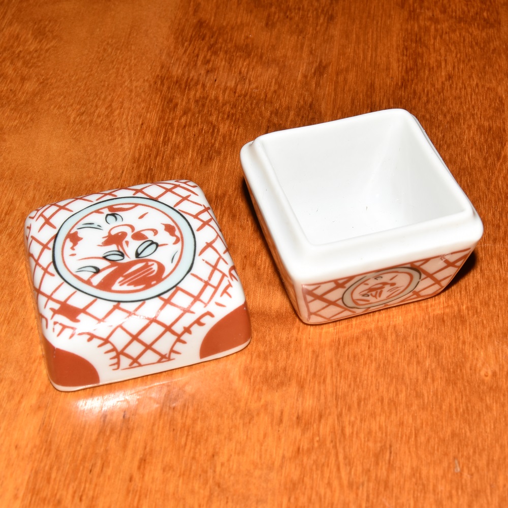 Keramik-ask med lock, Kutani - 2
