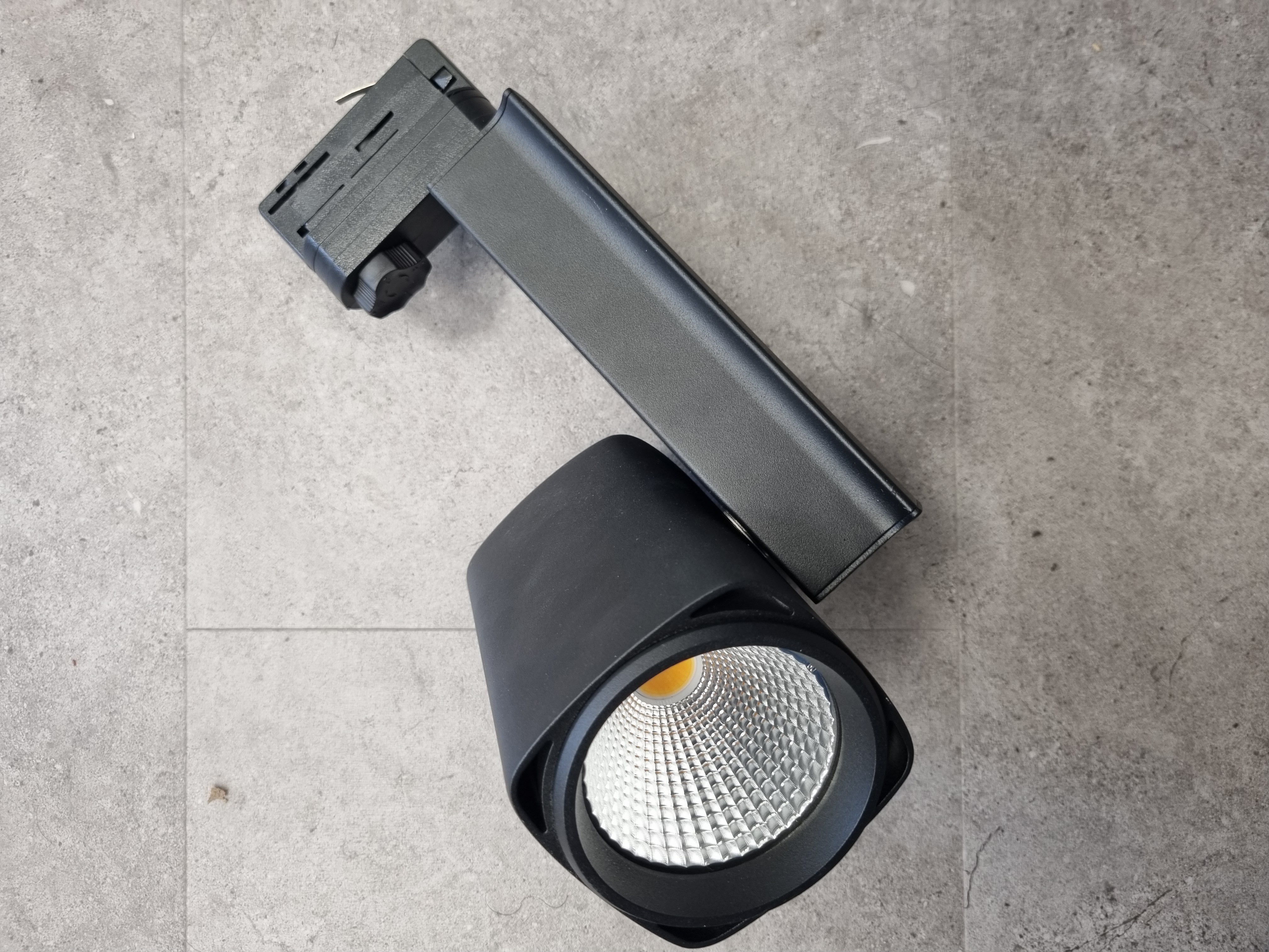 Track LED 30W Liarum