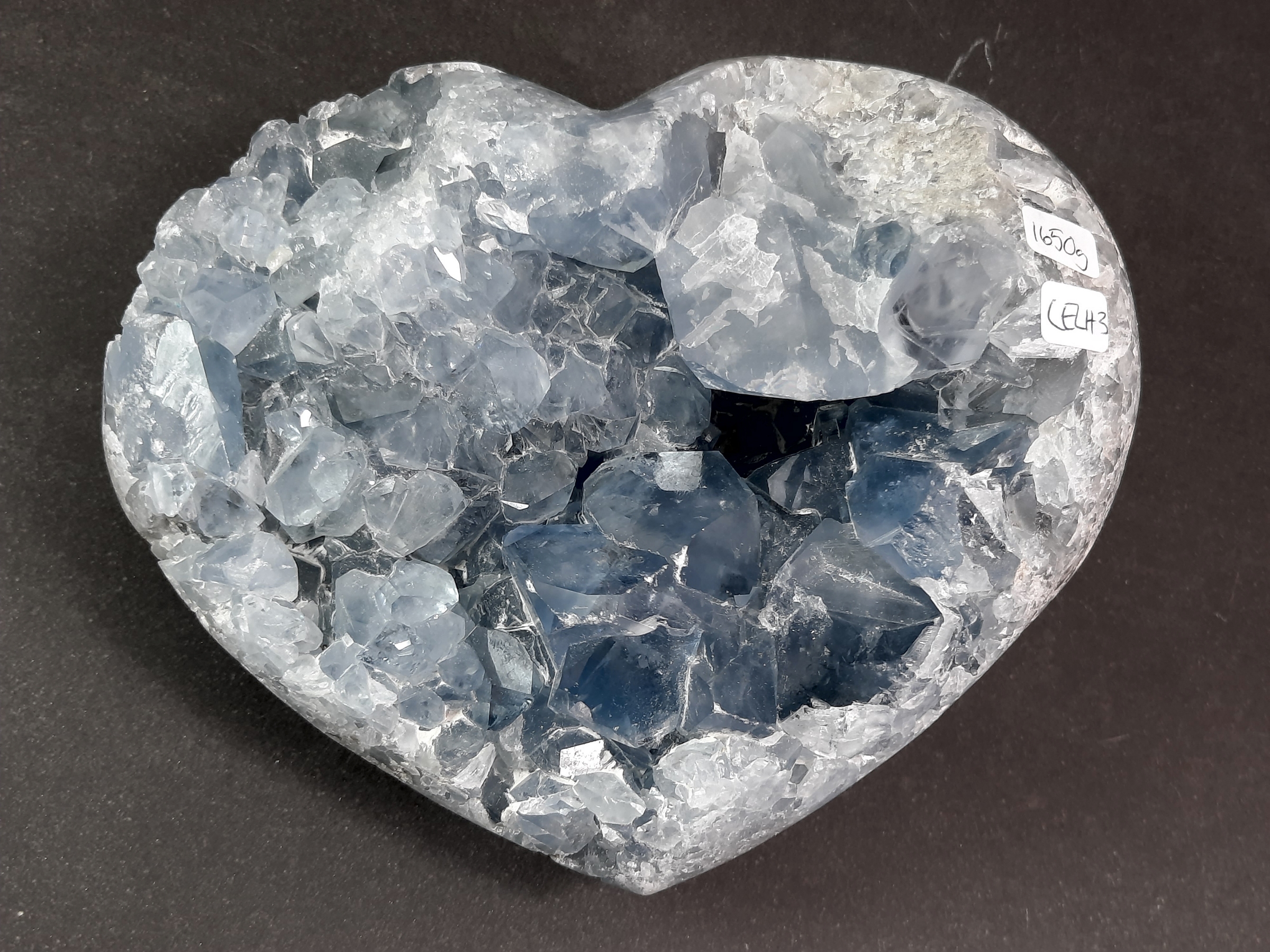 Celestin Kluster Hjärta - 1650gram