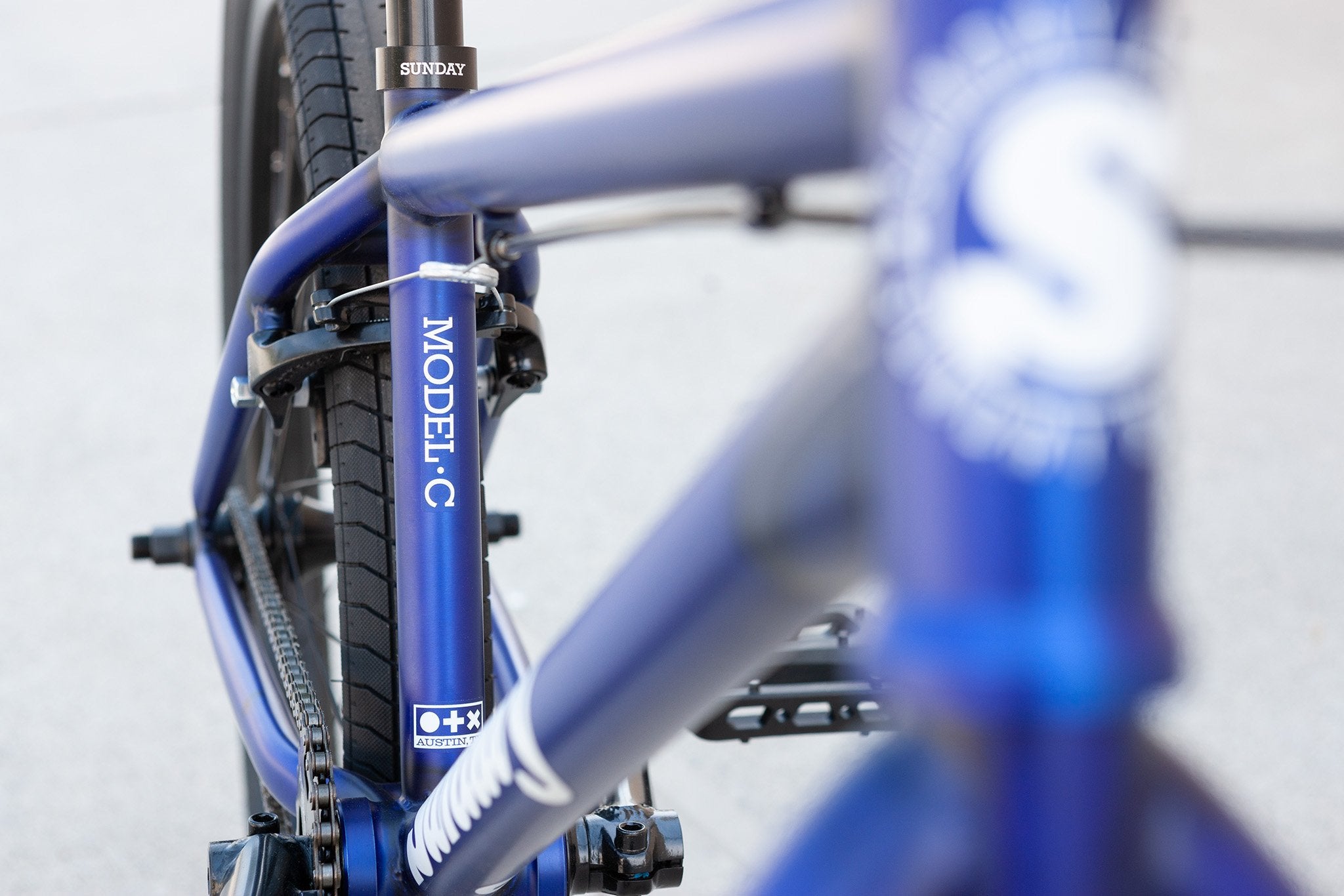 Sunday Model C 24" Matt Trans Blue 2022 - 7