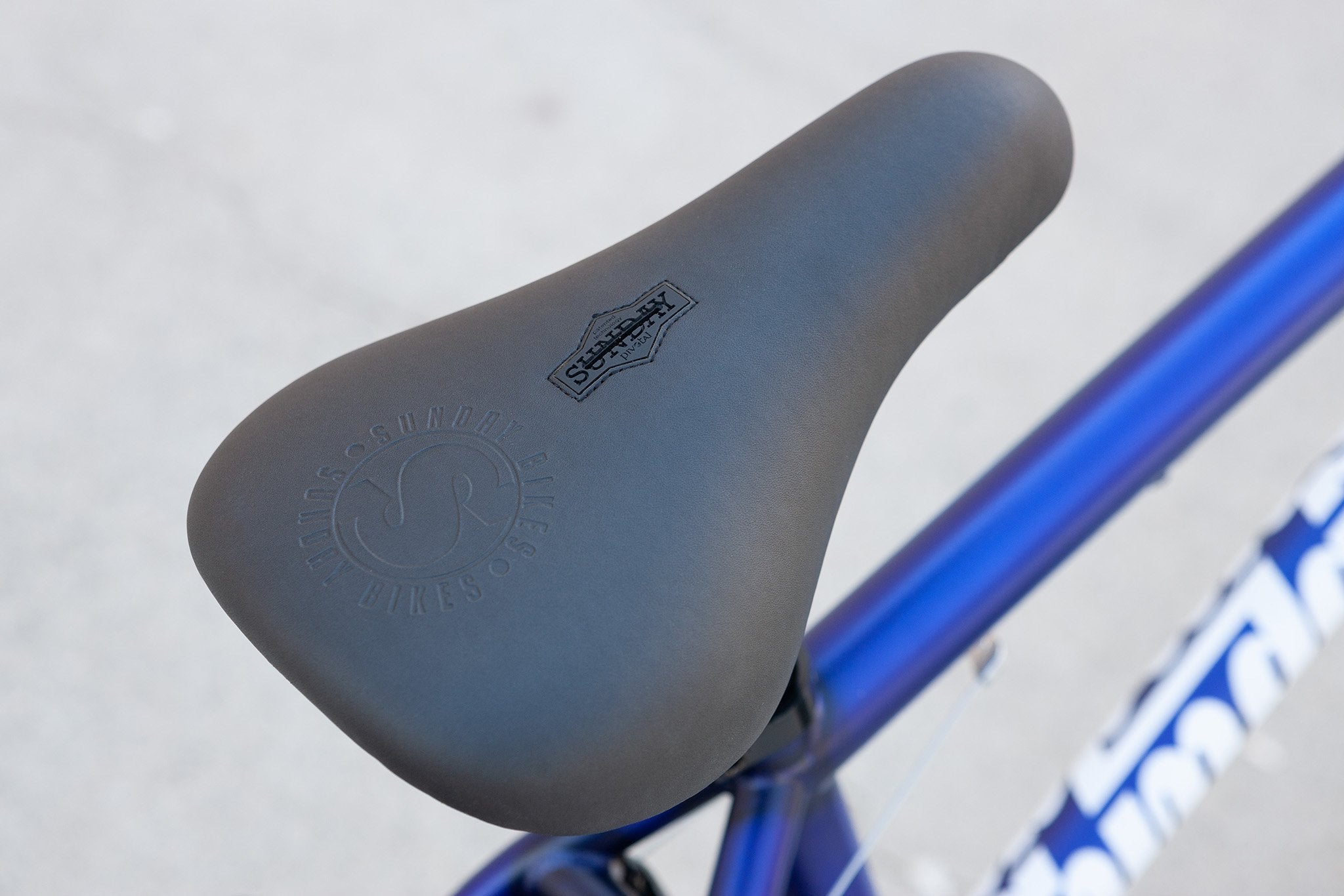 Sunday Model C 24" Matt Trans Blue 2022 - 5