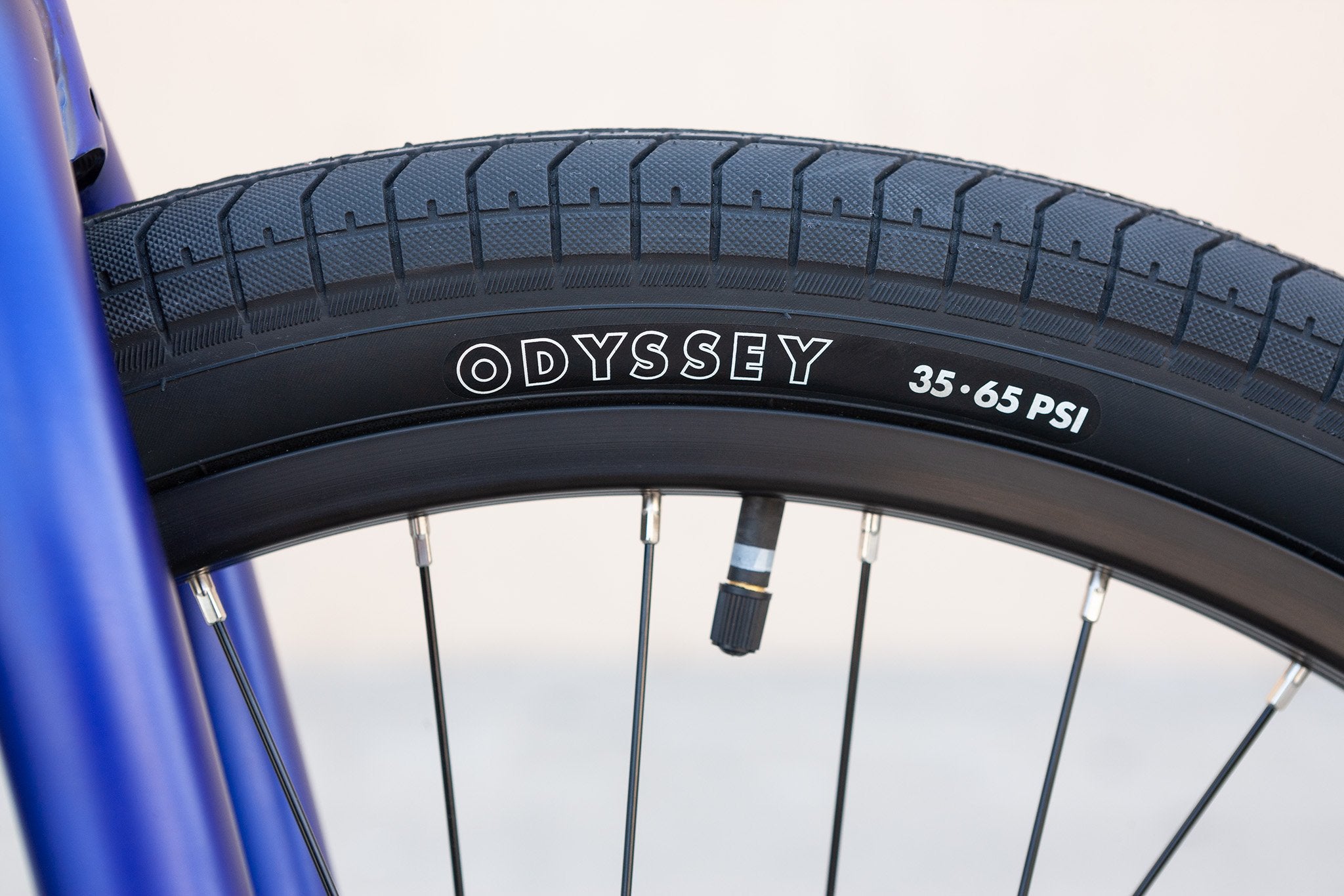 Sunday Model C 24" Matt Trans Blue 2022 - 9
