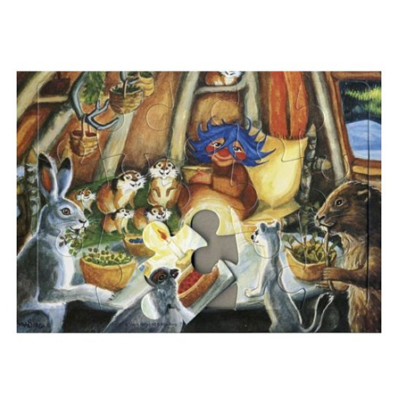 Plupp rampussel  i trä med fin illustration av  Inga Borg