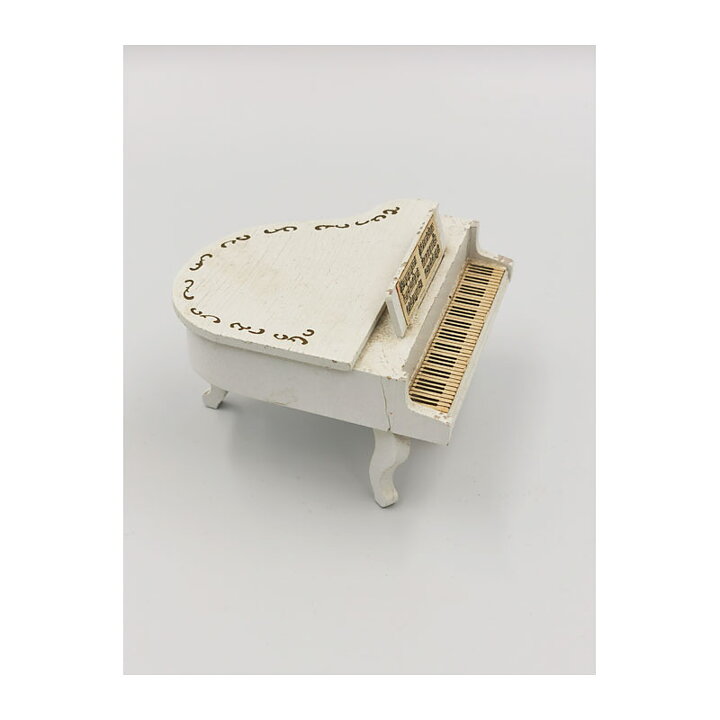 Lerro flygel Rococo 1956