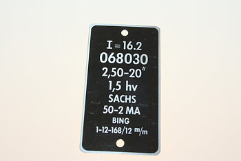 Typeskilt 068030 NOS