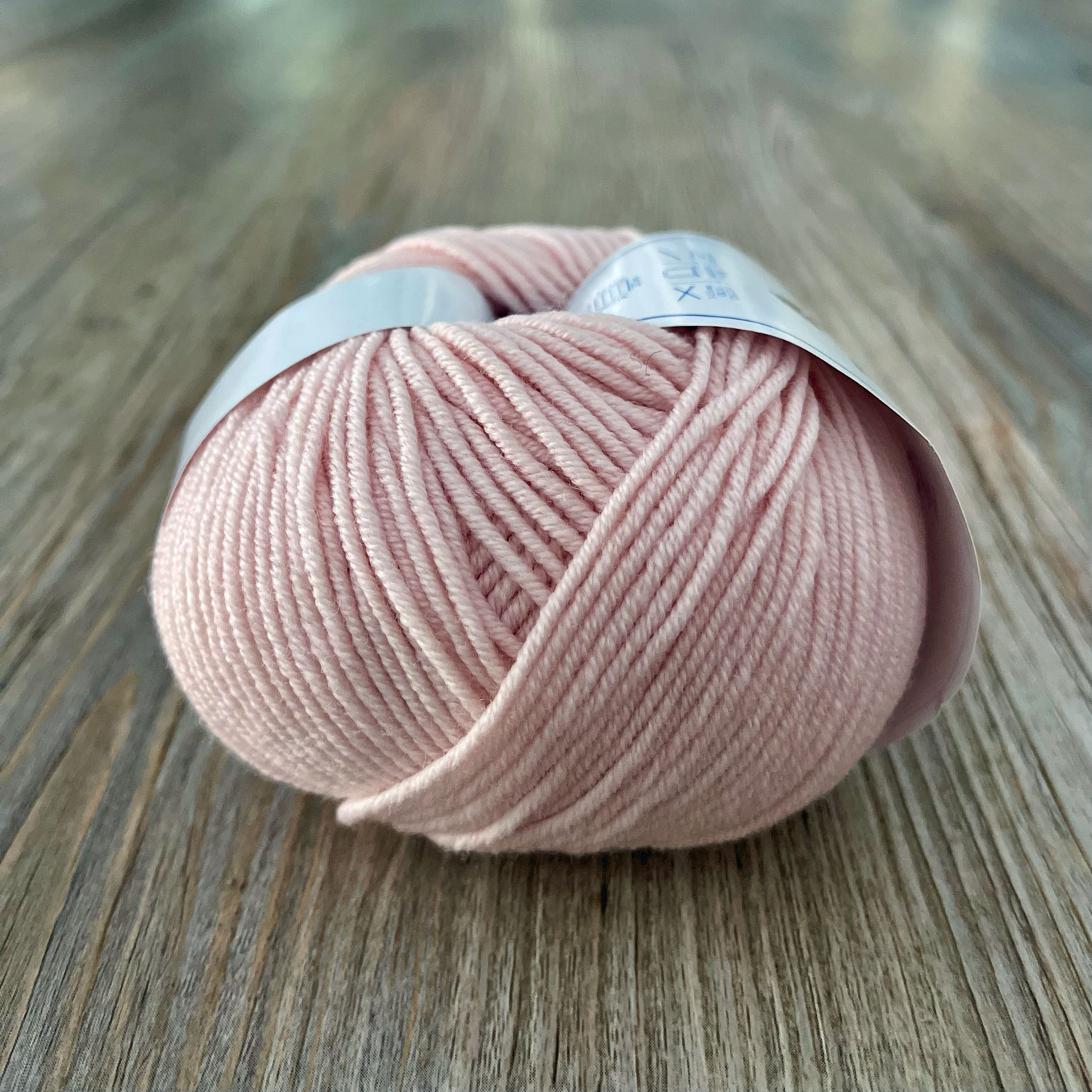 Woolly - aprikos 044 - 2