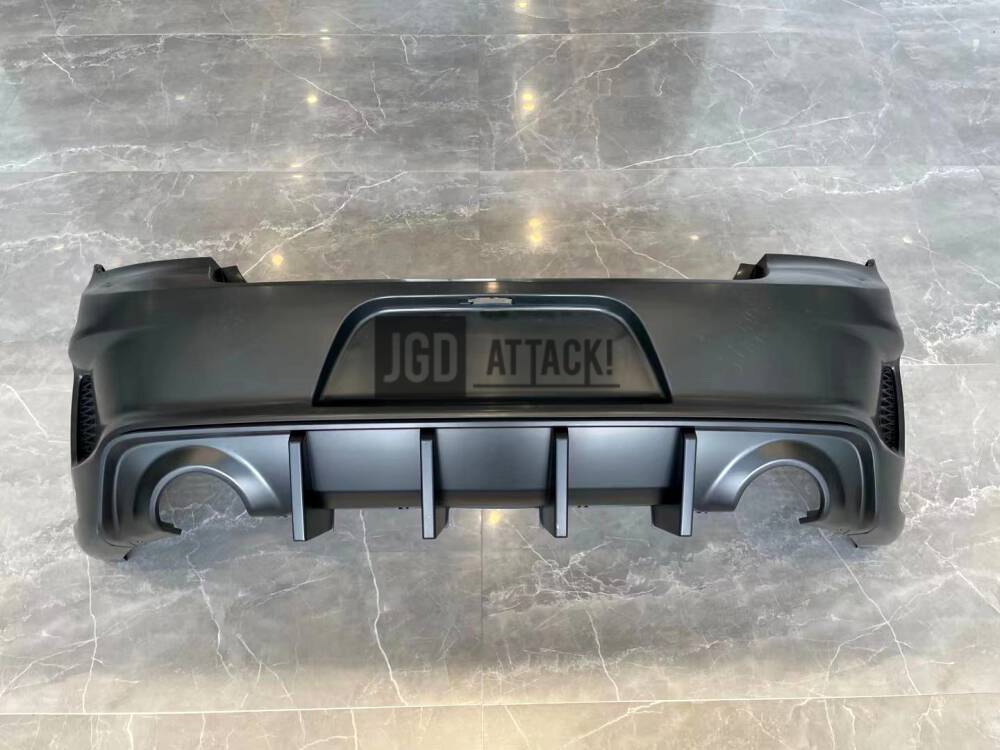 SRT 2021 Style Bakre Stötfångare + Diffuser Med Fenor (CHARGER 15-21)