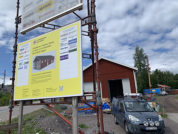 Skylt utomhus