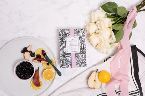Greenleaf Dahlia &amp; White Musk Scented sachet - 2