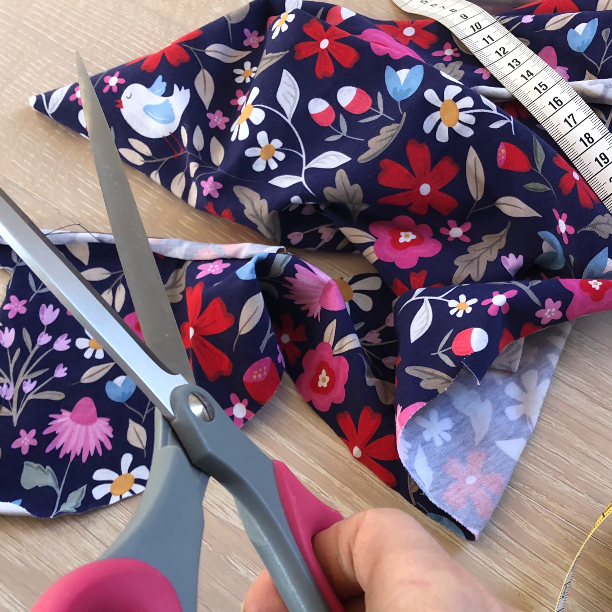 SLUTSÅLT Jerseytyg ekologisk bomull,  "Pippi Lotta", metervara  220 kr/m - 7