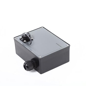 P-9011 weatherproof Plugbox for headset