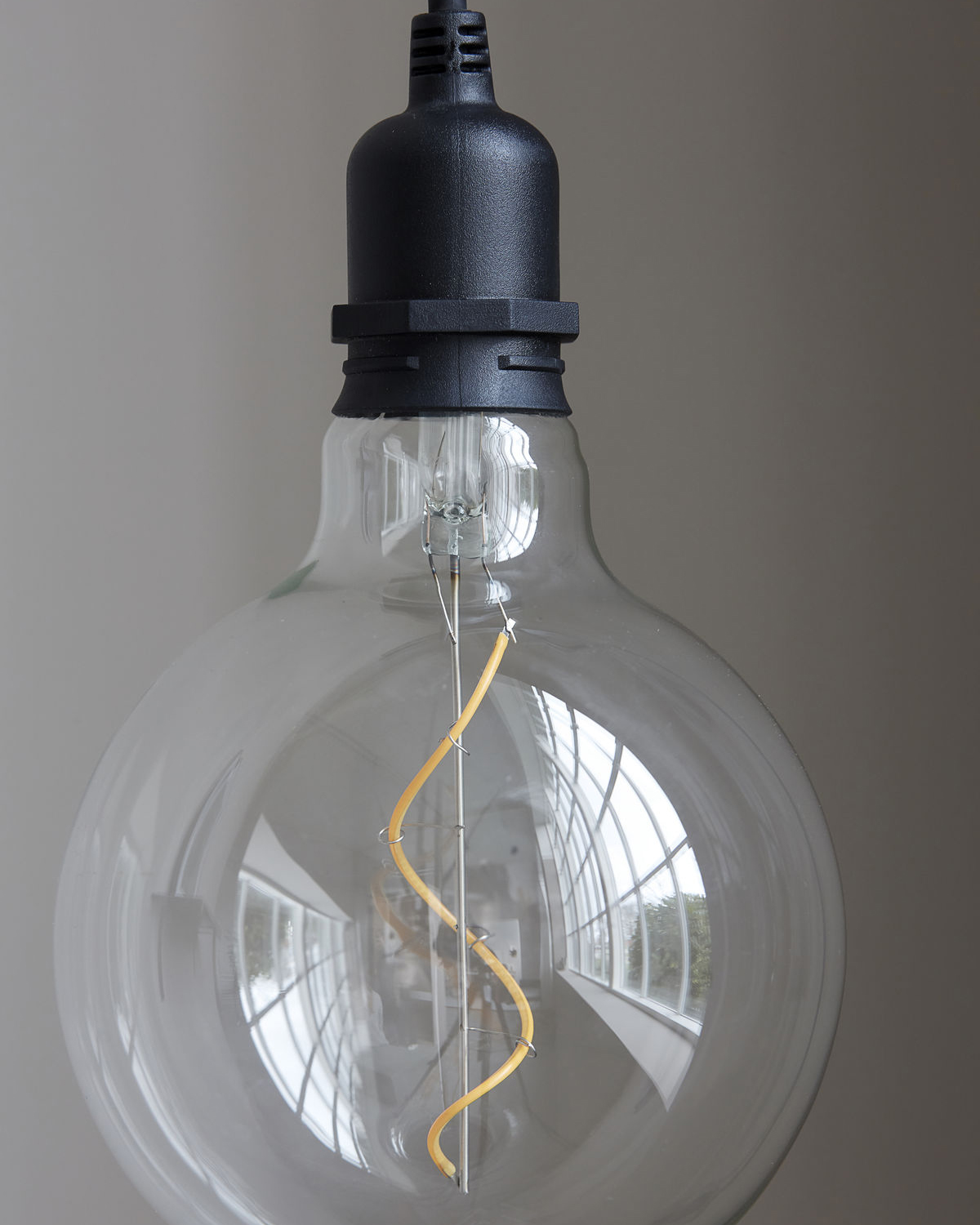 LAMPA - COSO - SVART - 2