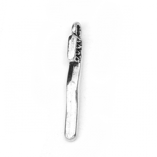 Charm , Toothbrush