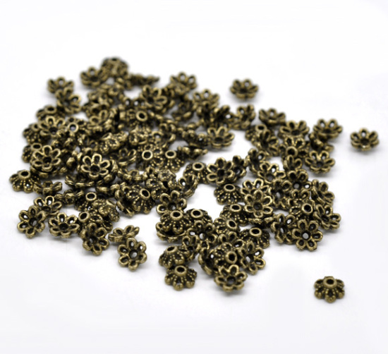 Pearlhats,  Bronze 6mm Flower dots - 2