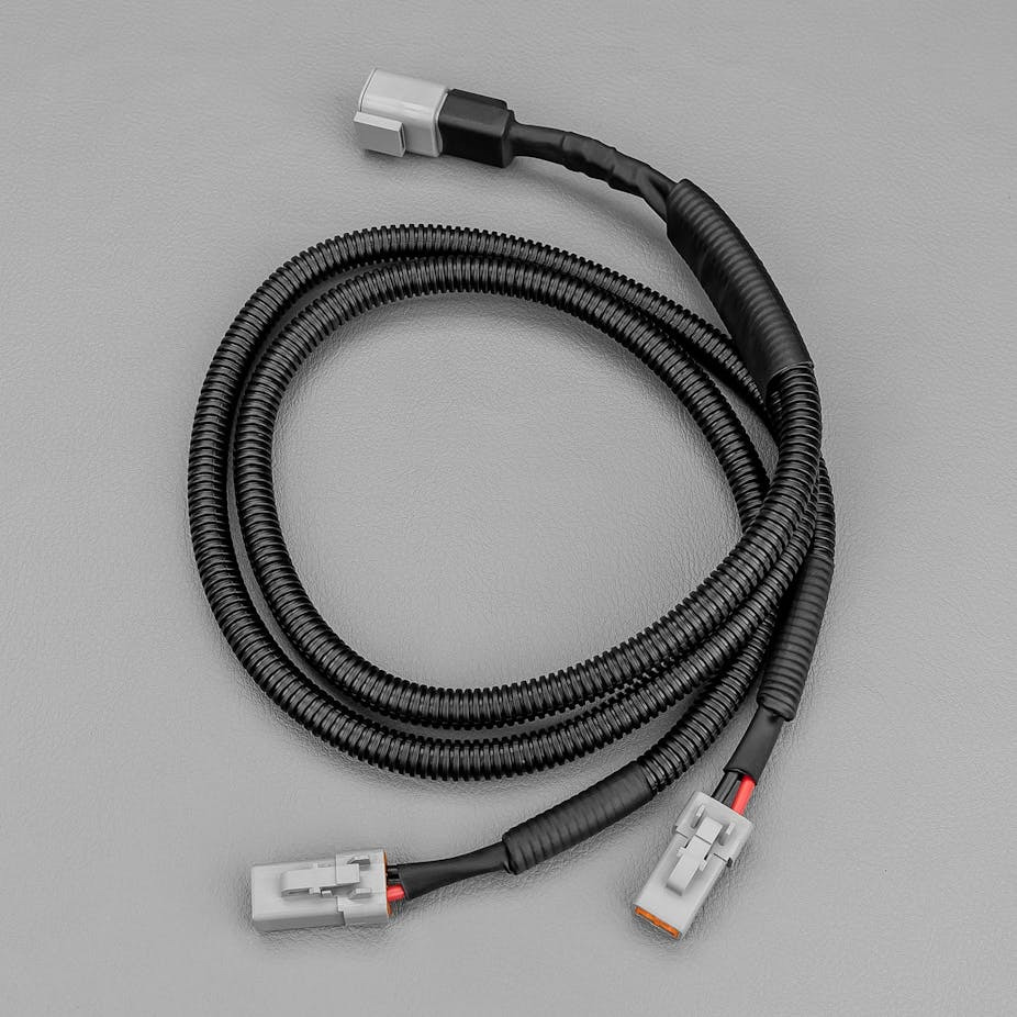 Deutsch DT-/DTP-Y  Splitter 1 to 2 - 2