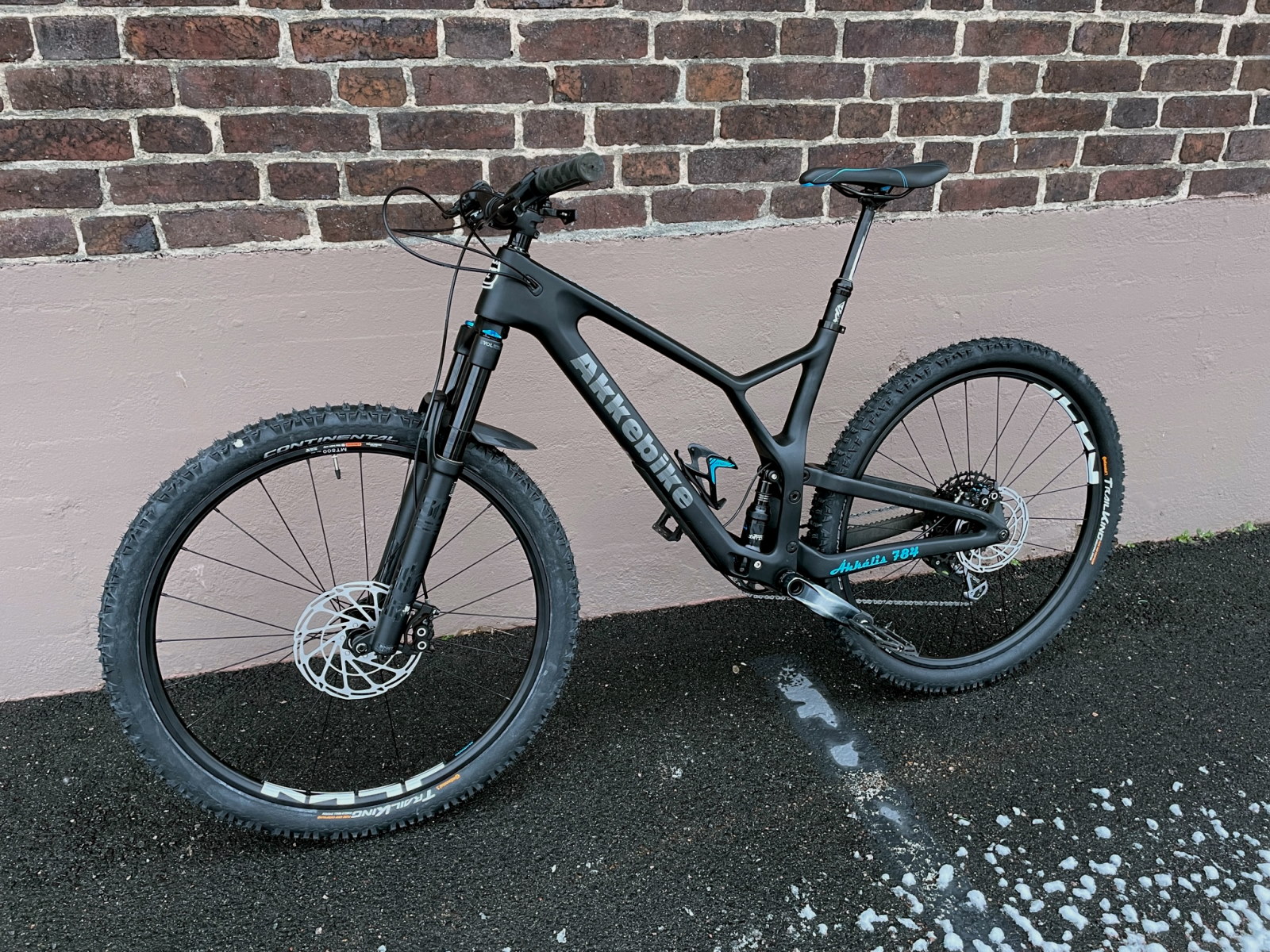 Akkebike - Áhkális 784 (såld)