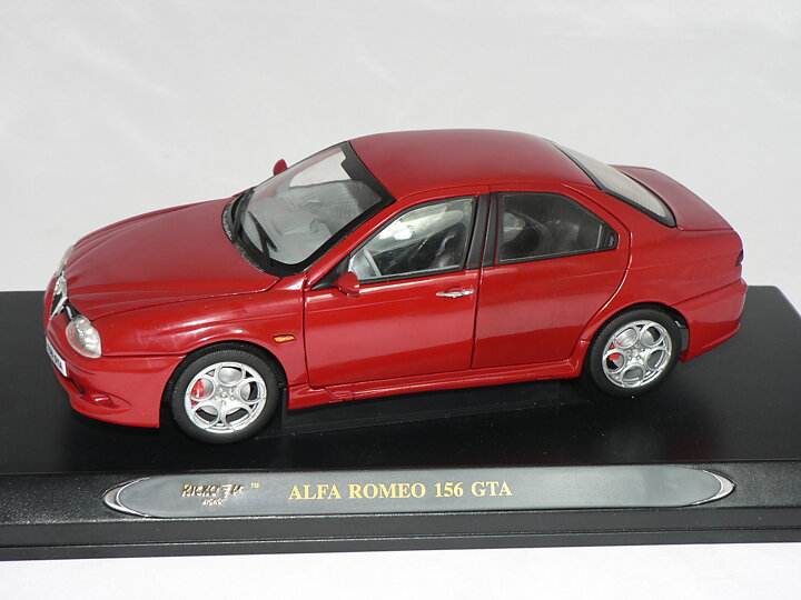 Alfa Romeo  156 GTA  2002    1:18 Ricko