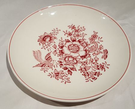 Fasan red tea saucer