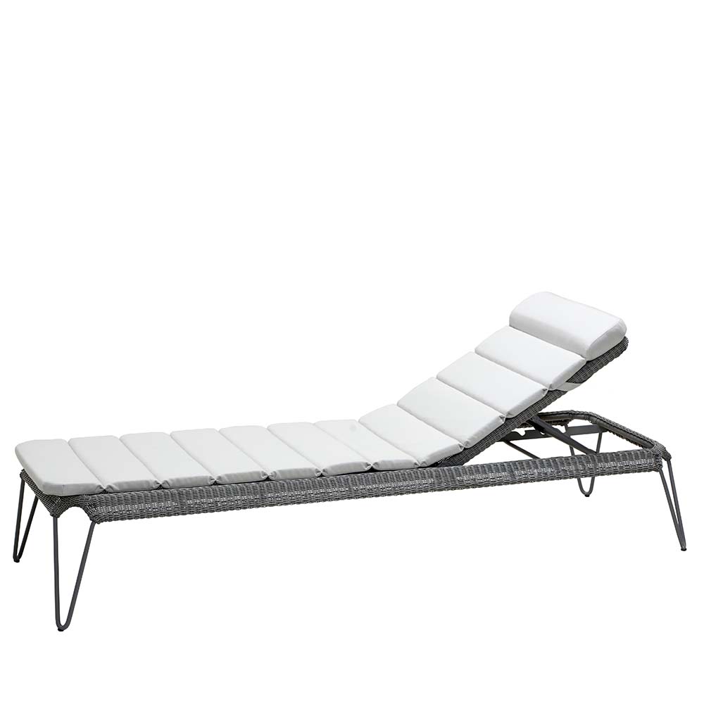 Breeze Sunbed - Cain-Line