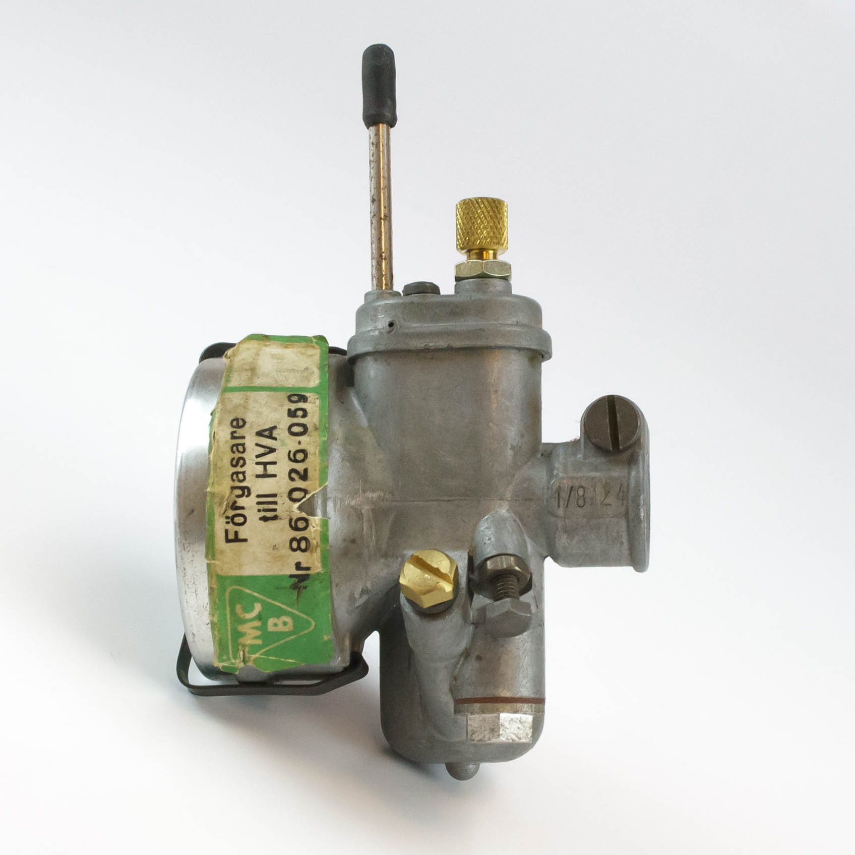 Carburetor Bing 1/8/24 NOS sat on Husqvarna 3811 Mopedrenovering