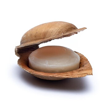 Holy Lama Lavendeltvål i palmblad 100 Gr.