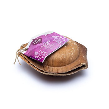 Holy Lama Lavendeltvål i palmblad 100 Gr.