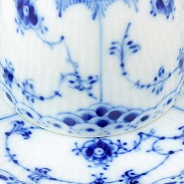 ロイヤルコペンハーゲン   ブルーフルーテッド  Blue Fluted  ハーフレース カップ&ソーサー  20世紀  [サンプル画像]