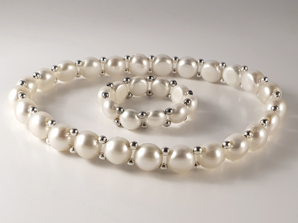 Set: cultured freshwater pearls and silver beads, bracelet and ring, 925 silver