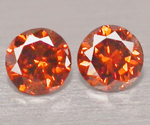 Coincidencia de diamantes rojos de color naranja redondo genuino natural inusual de 1.7 mm