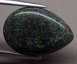 Piedra preciosa de ópalo sólido natural única grande muy hermosa de 5.17 ct