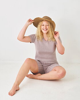 Shorts och T-shirt i breda ränder