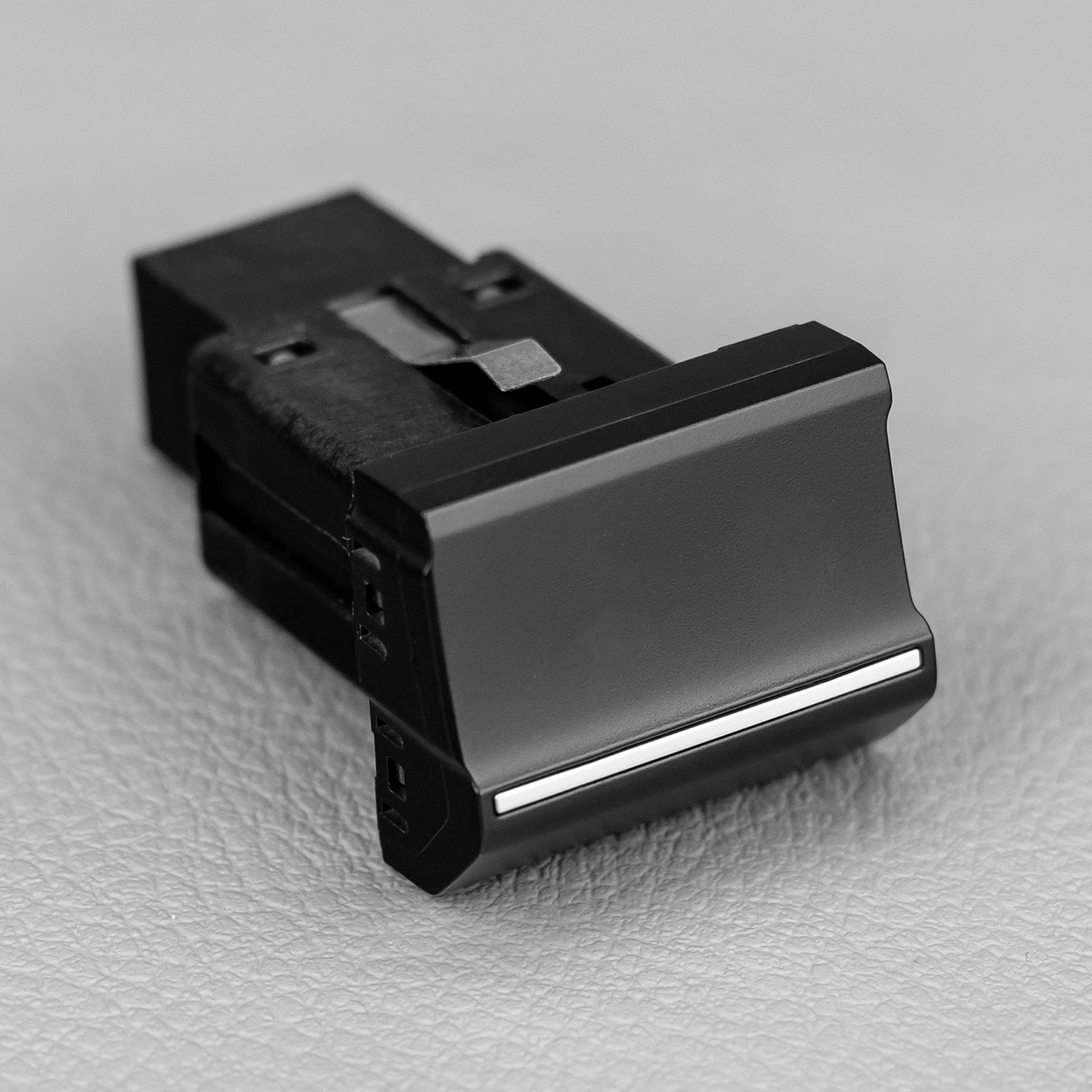 Center Switch | Amarok - 4