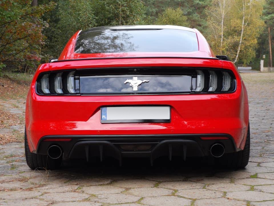 IKON Style Bakre diffuser (ENDAS MUSTANG 15-17 BASE) - 4