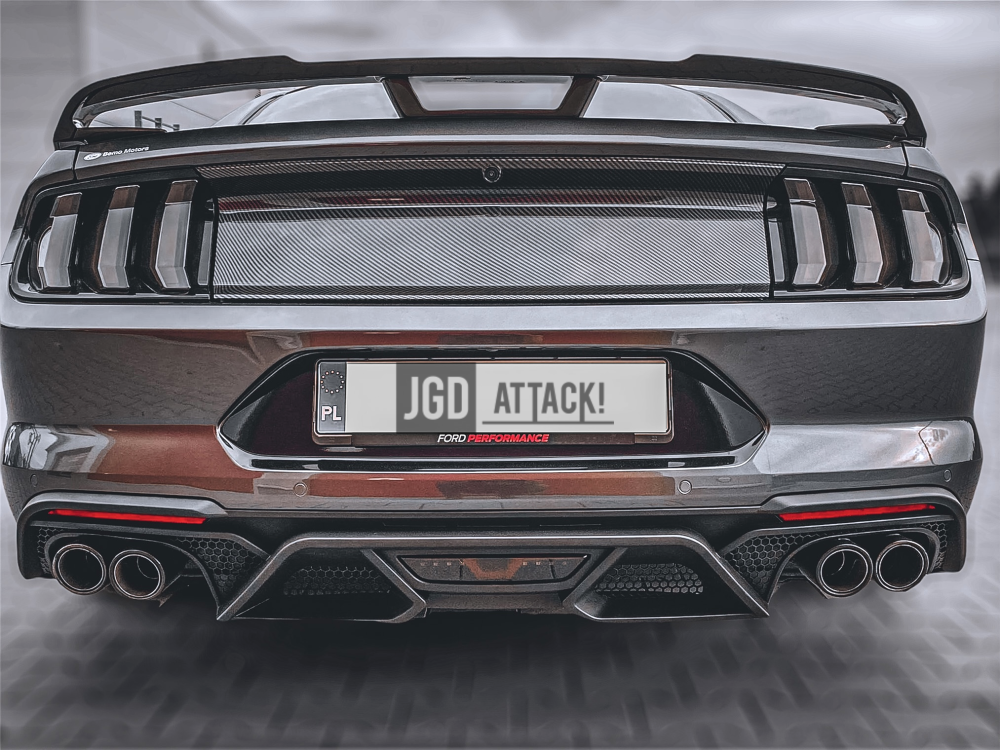 Decklid Panel - Carbon Print (MUSTANG 15-21 all) - 8