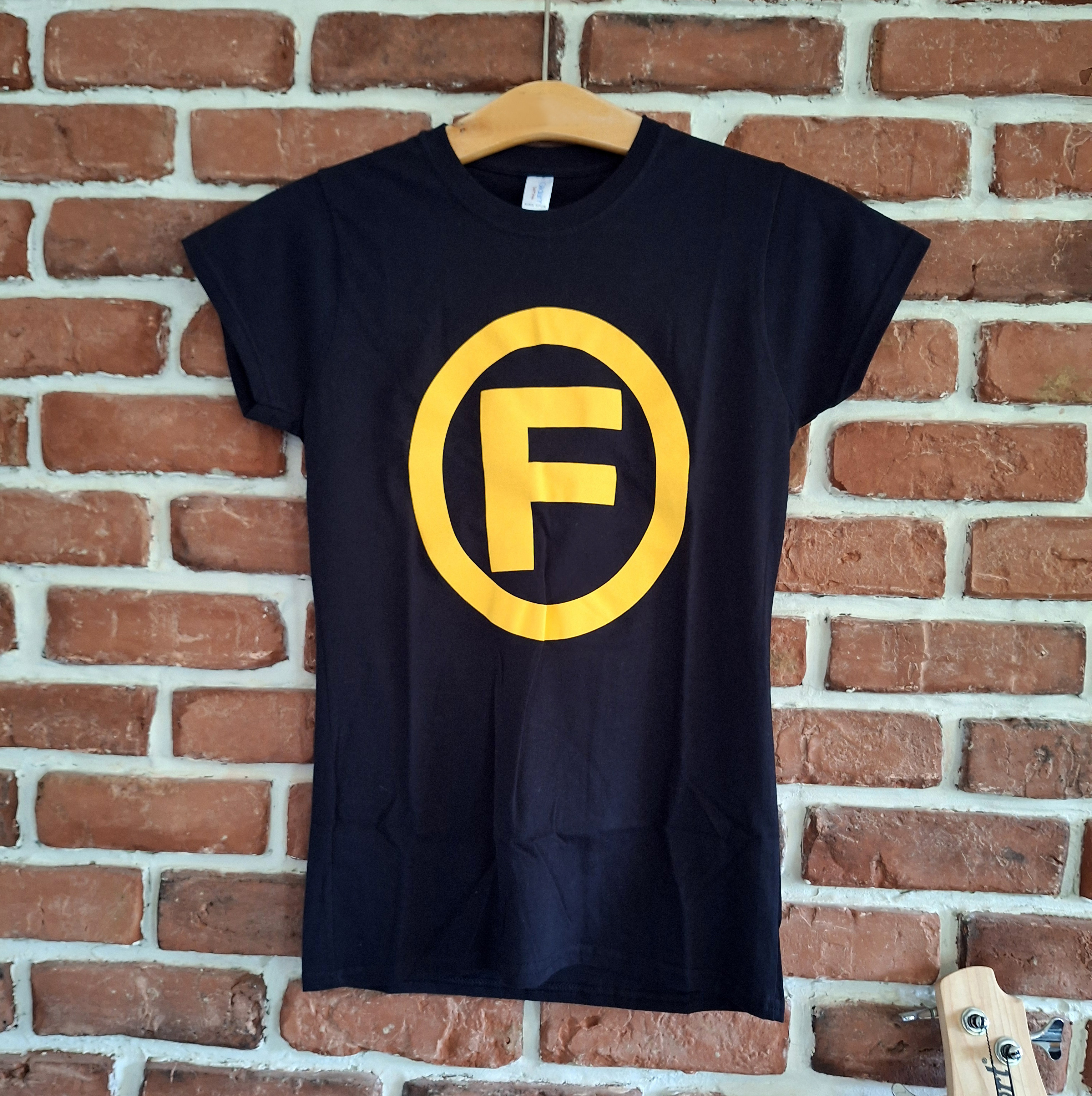 Dam t-shirt: Anders F. Rönnblom (M)