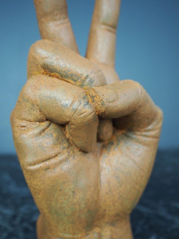 Hand rusty brown - 4